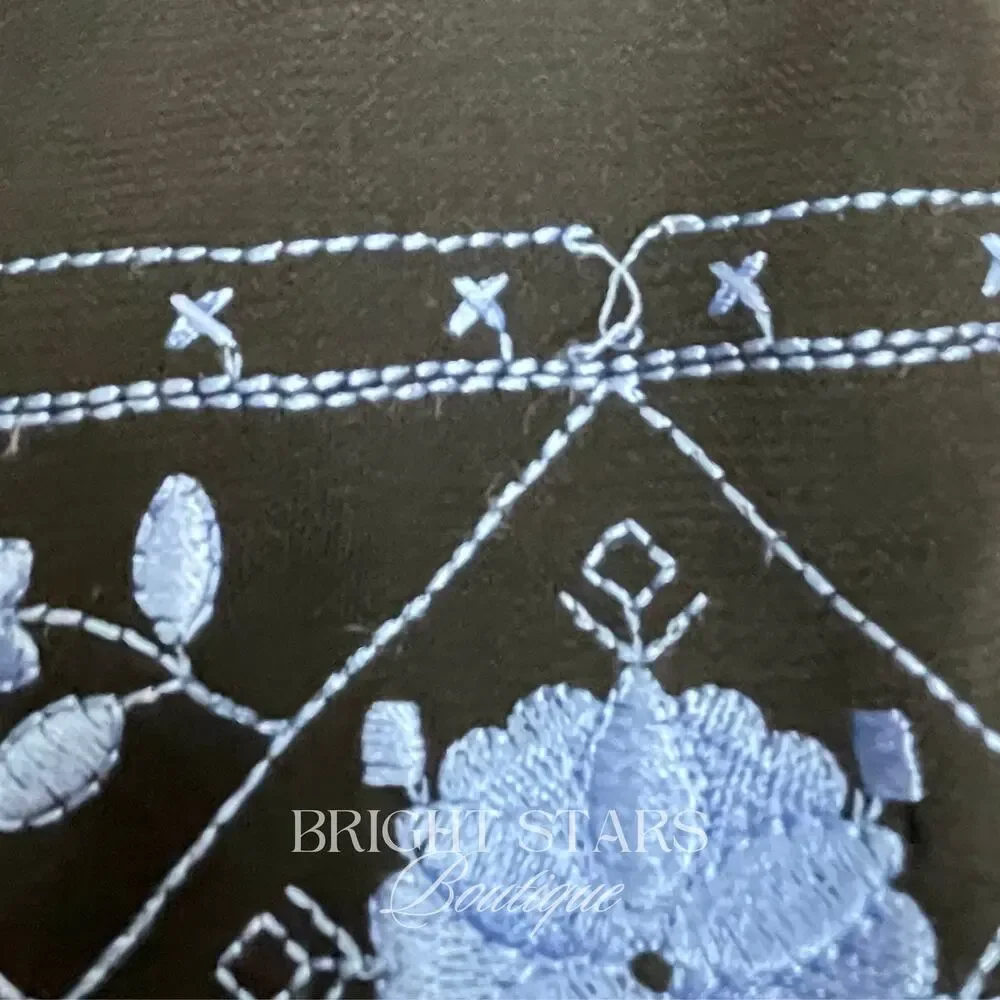 Rare Embroidered Skirt ASO Lorelai Gilmore Girls Vintage Black Blue Embroidered